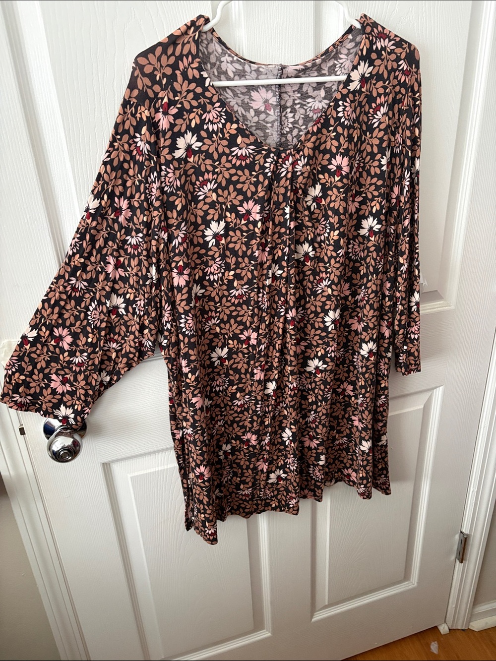 Lands End Women’s Floral V-Neck Tunic Top - Brown & White 3X
